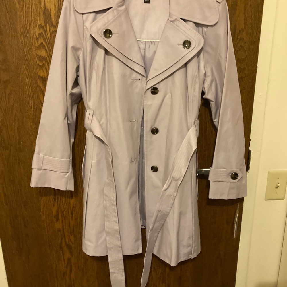 NWT Sophisticated Women’s XL London Fog Lavender Cloud Trench Coat w/hood.
